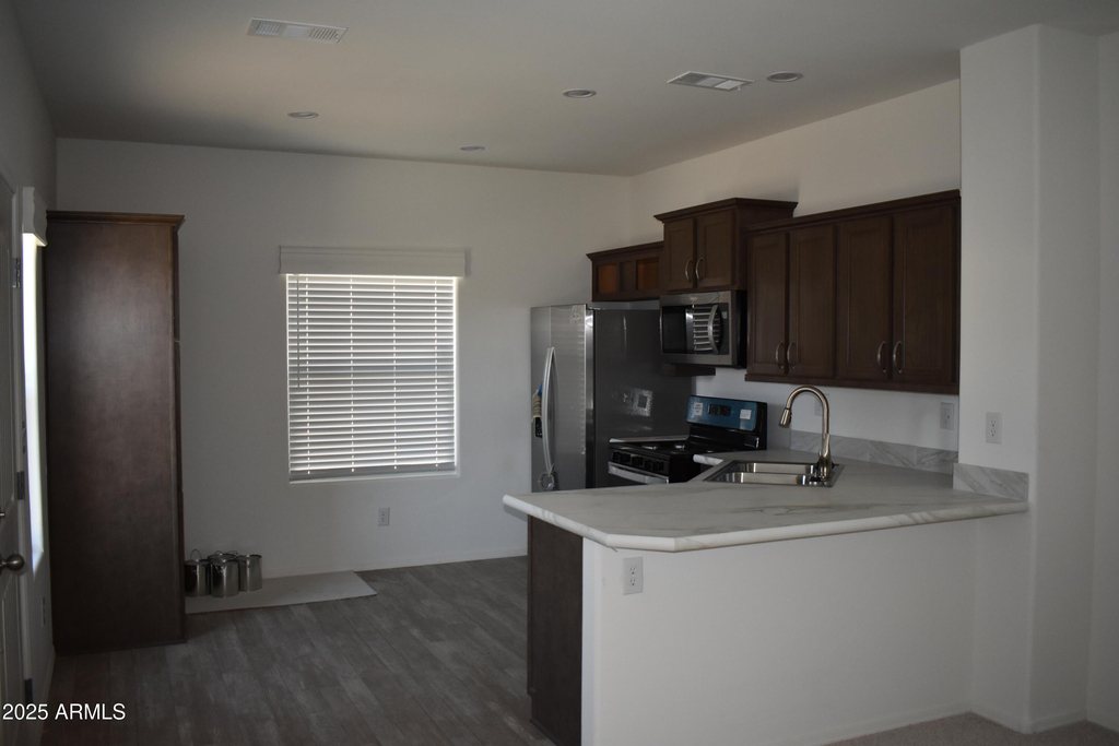 620 W Limberlost Drive - Photo 4