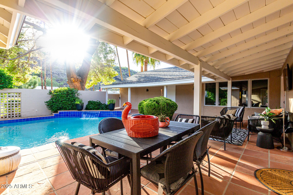 14425 N Coral Gables Drive - Photo 2
