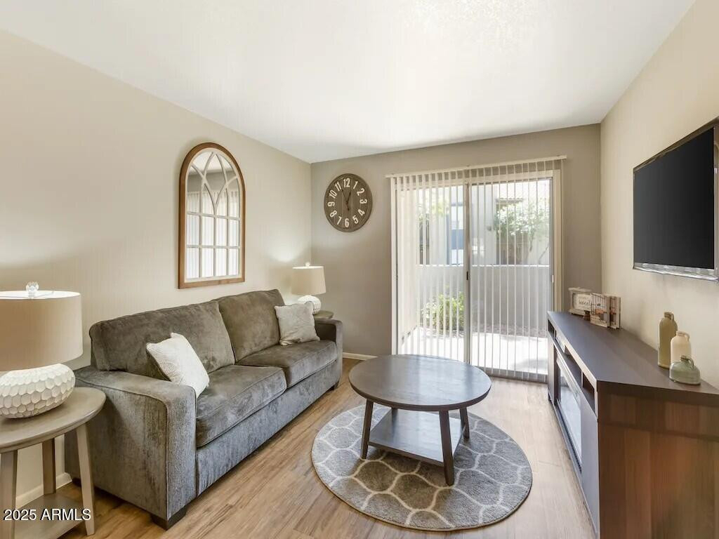 164 N 74th Street - Photo 2