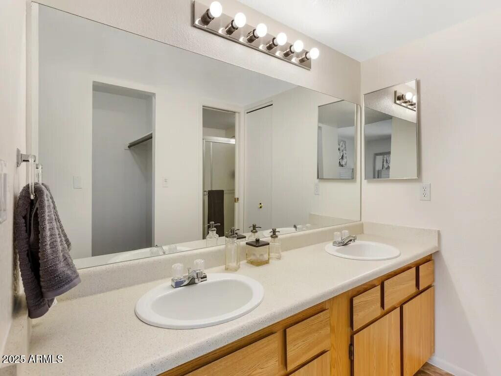 164 N 74th Street - Photo 6