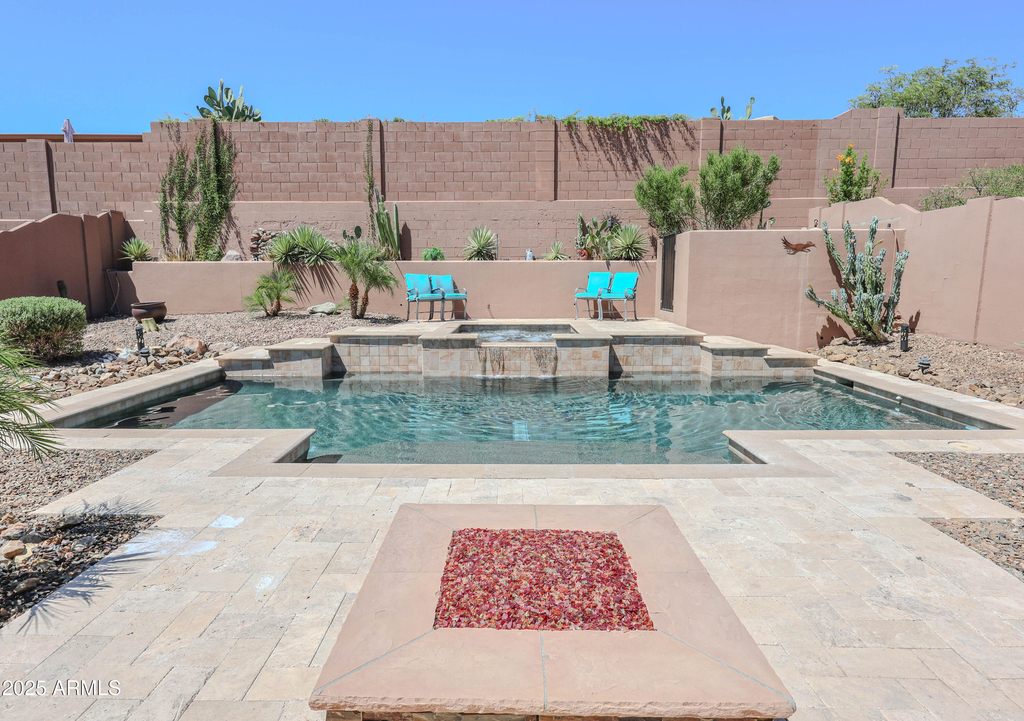 2462 W Turtle Hill Drive - Photo 0