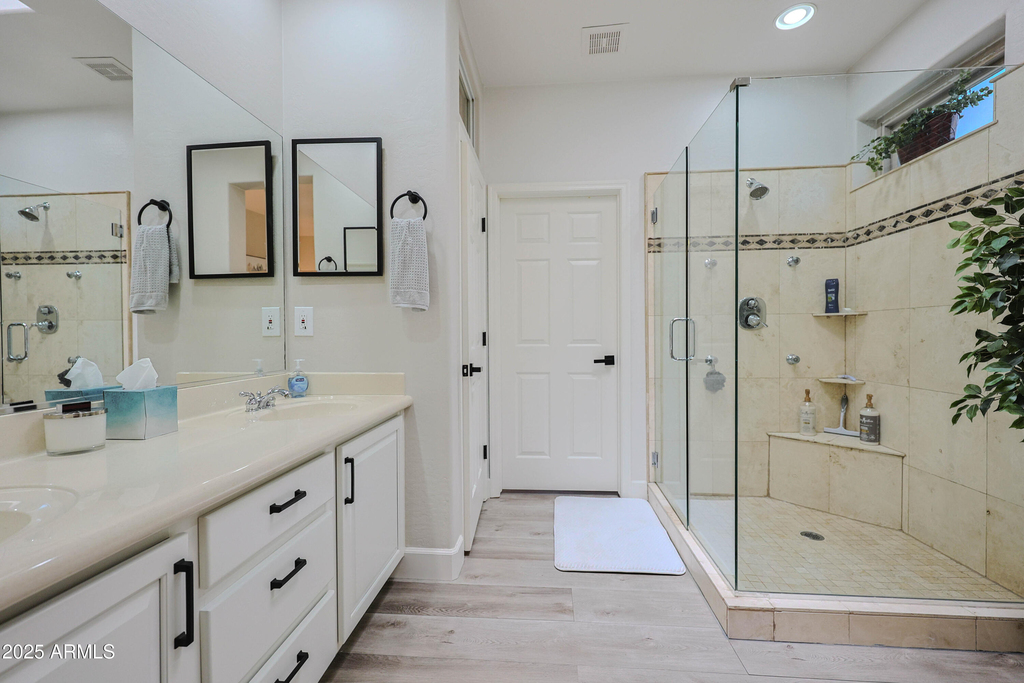 2462 W Turtle Hill Drive - Photo 5