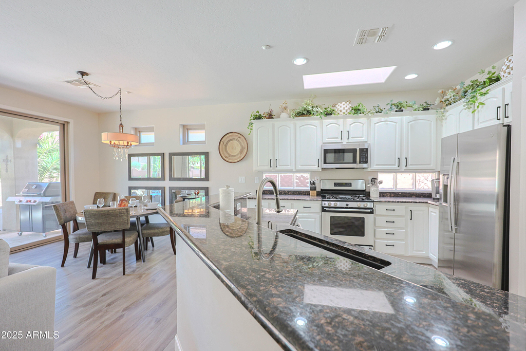 2462 W Turtle Hill Drive - Photo 13