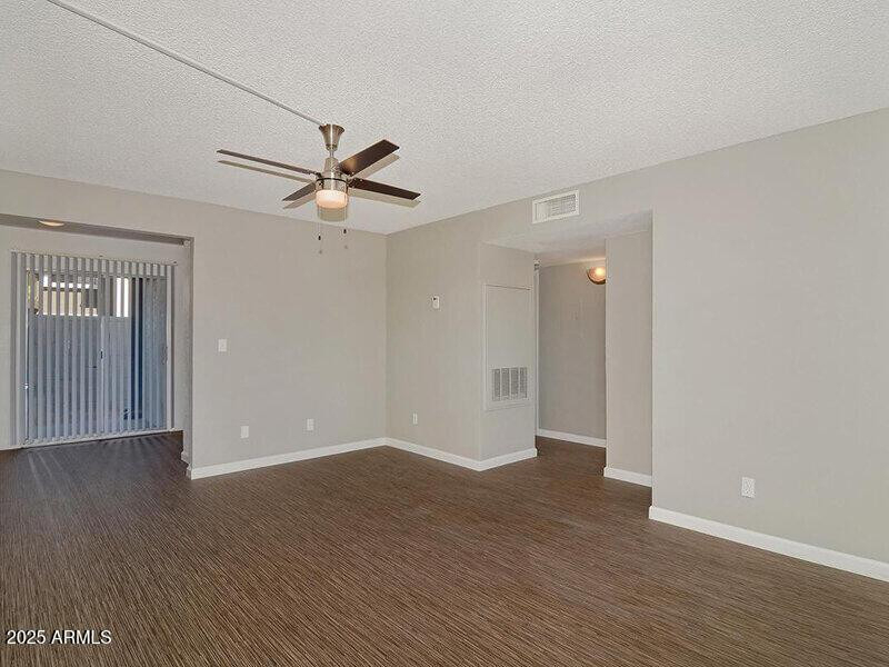 17805 N 40th Street - Photo 3