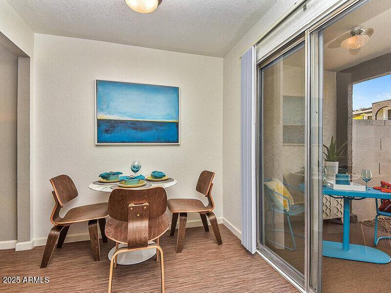 17805 N 40th Street - Photo 6