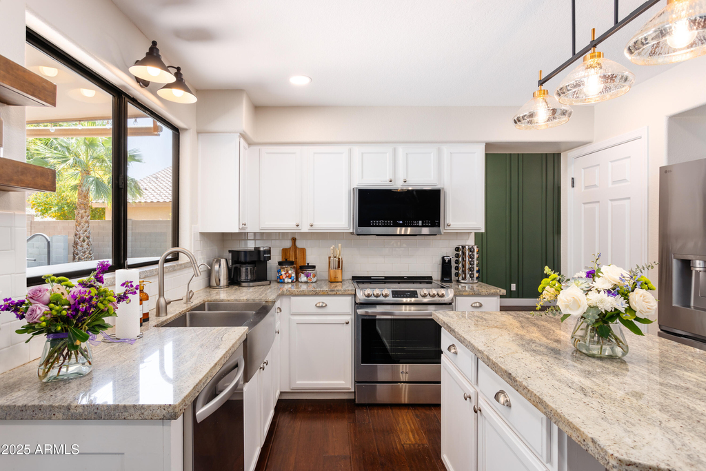 20619 N 16th Way - Photo 17