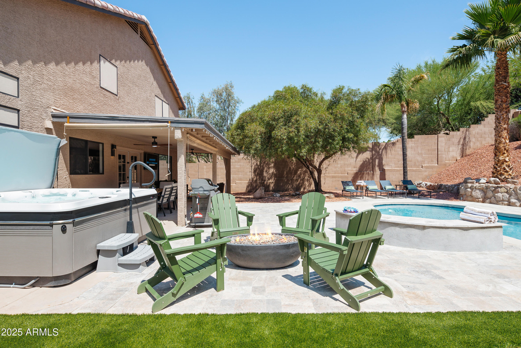 20619 N 16th Way - Photo 1