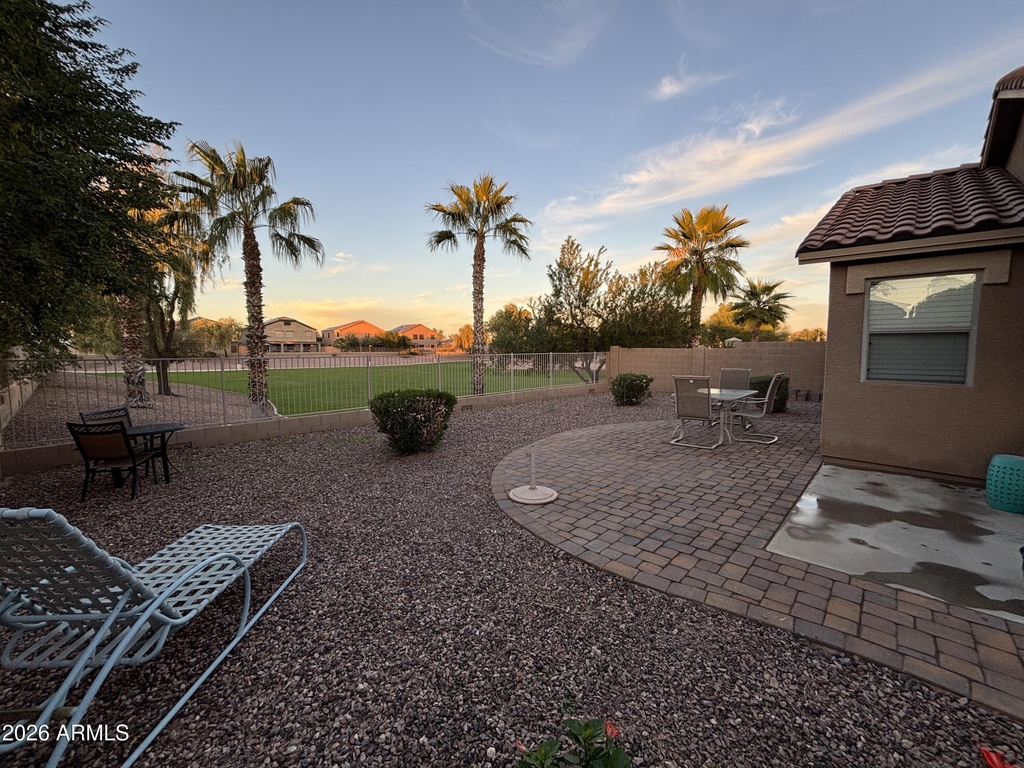 776 W Fairlane Court - Photo 23