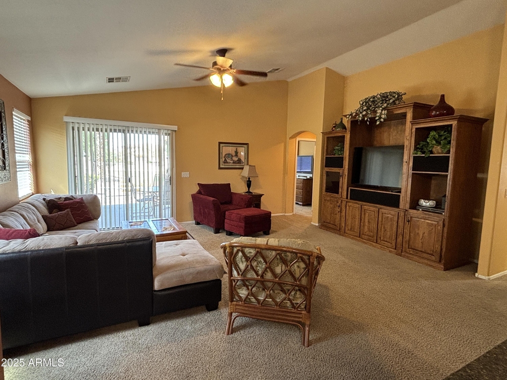 776 W Fairlane Court - Photo 11