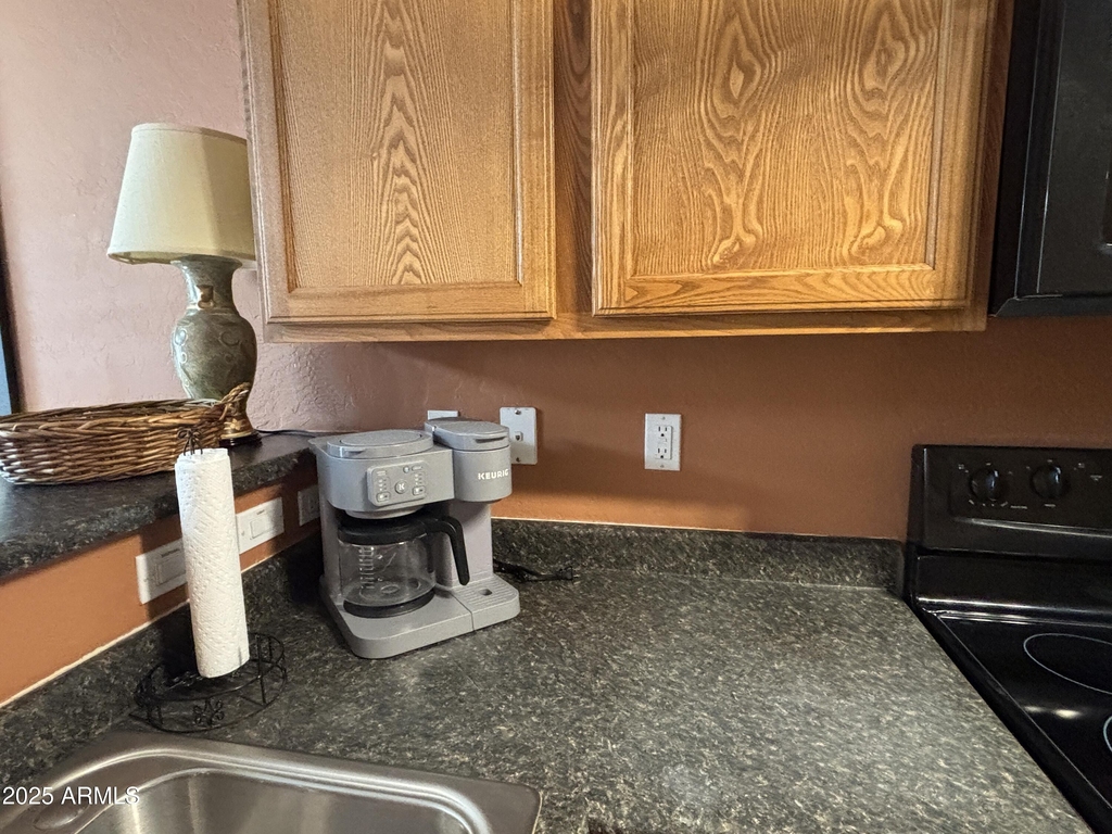 776 W Fairlane Court - Photo 4