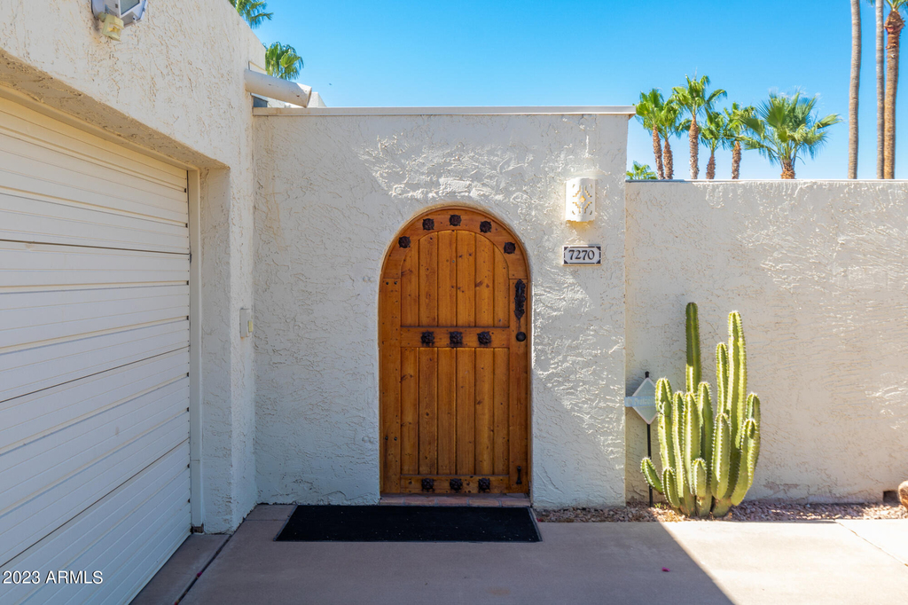 7270 E Loma Lane - Photo 1