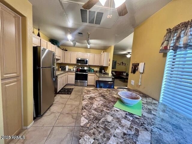 15151 N Frank Lloyd Wright Boulevard - Photo 13