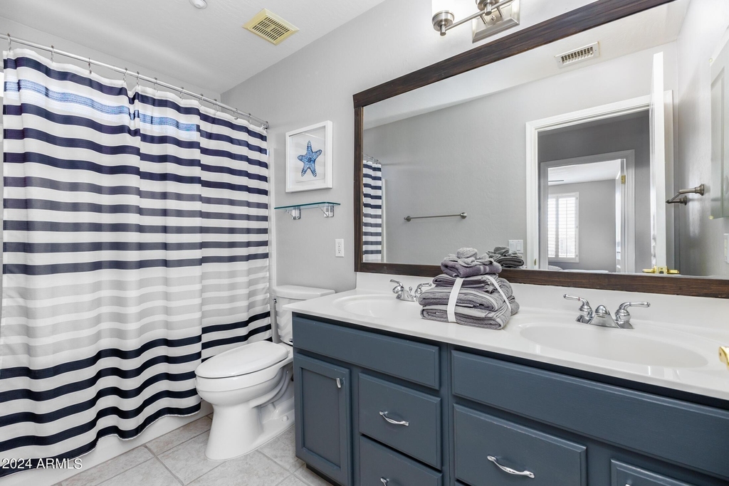 10458 E Karen Drive - Photo 5