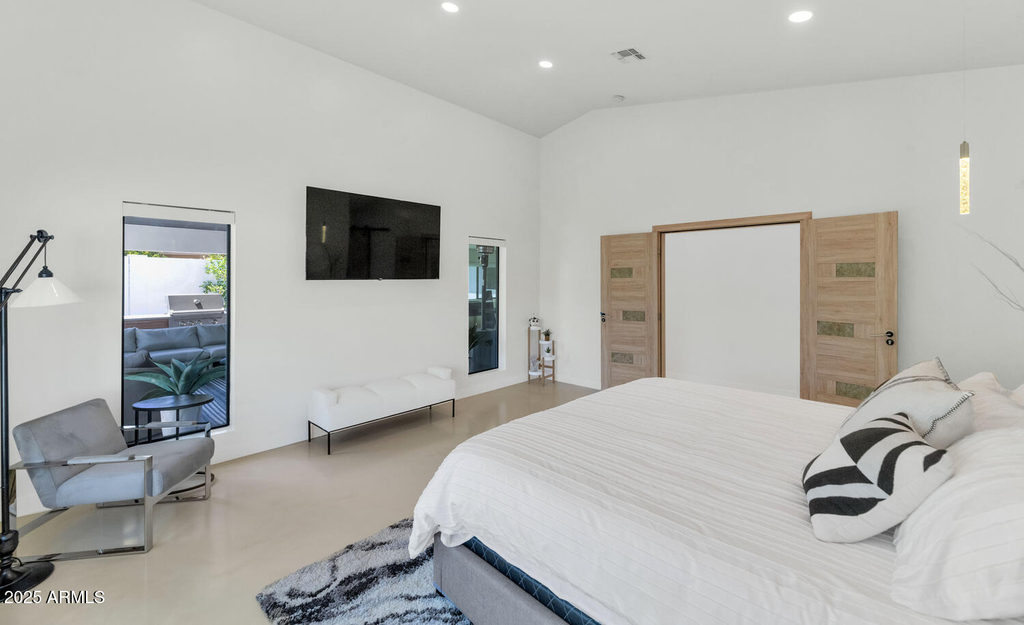 3420 E Oregon Avenue - Photo 12