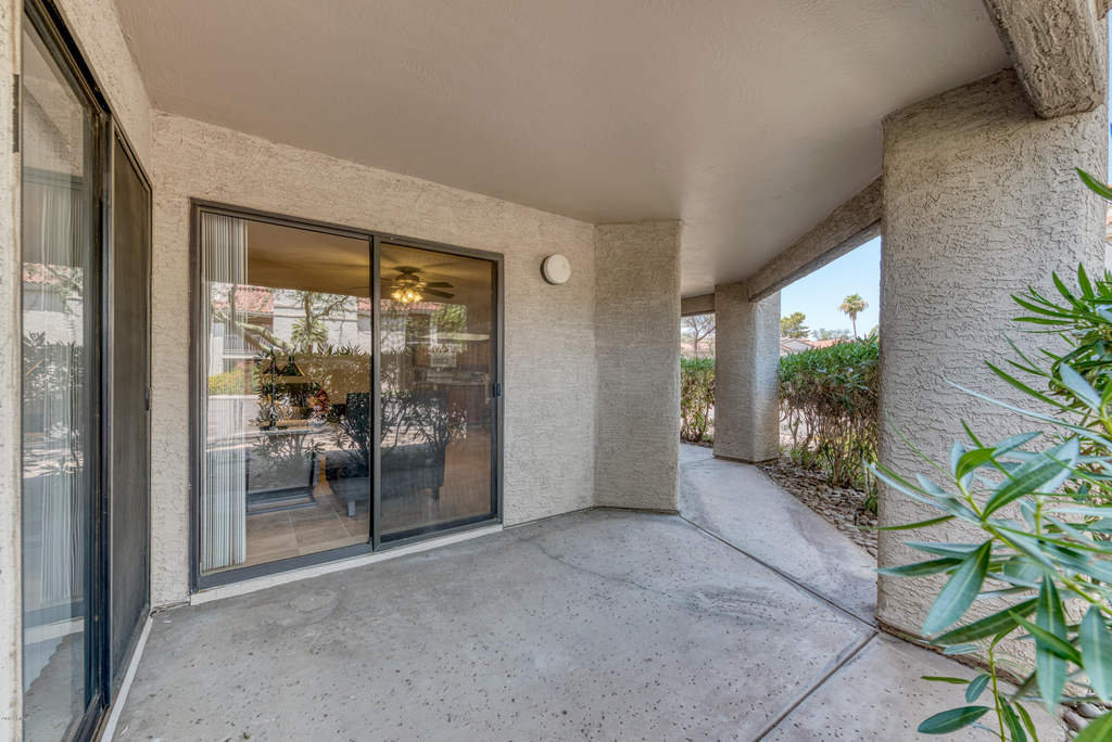 9445 N 94th Place - Photo 16