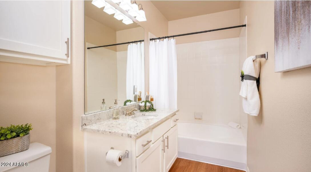 5120 E Hampton Avenue - Photo 6
