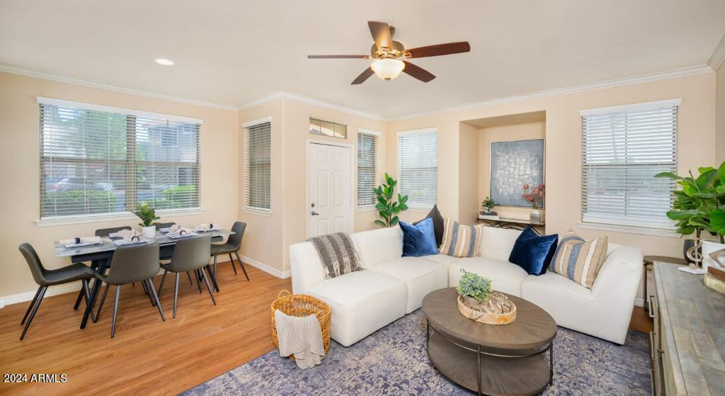 5120 E Hampton Avenue - Photo 2