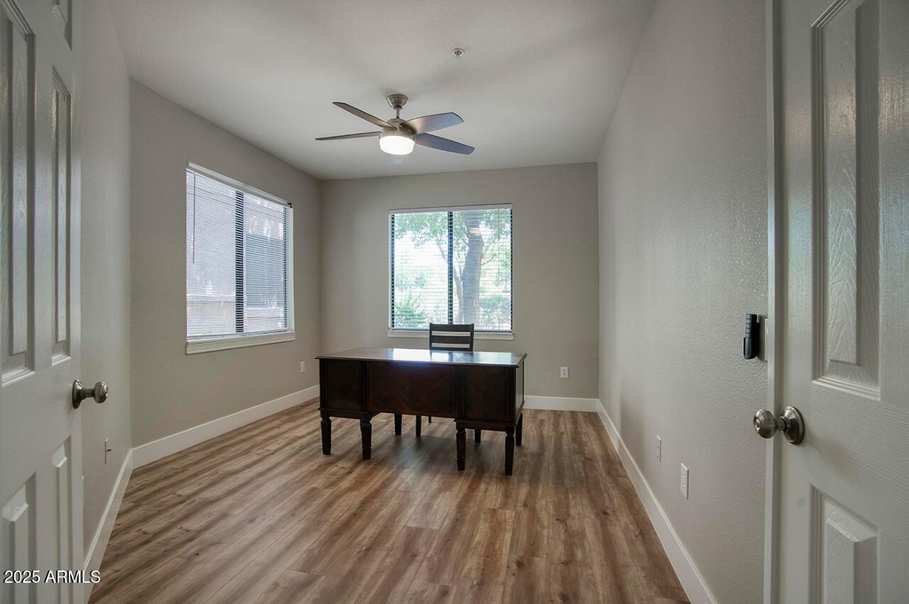 15252 N 100th Street - Photo 7