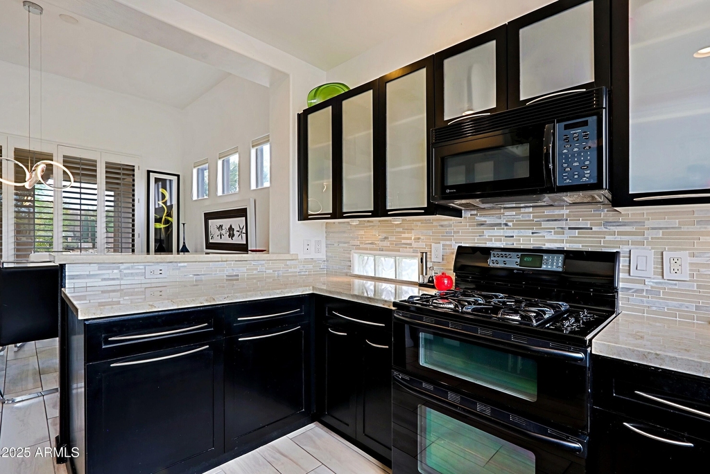32748 N 69th Street - Photo 12