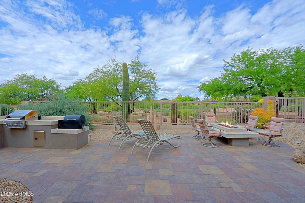32748 N 69th Street - Photo 43