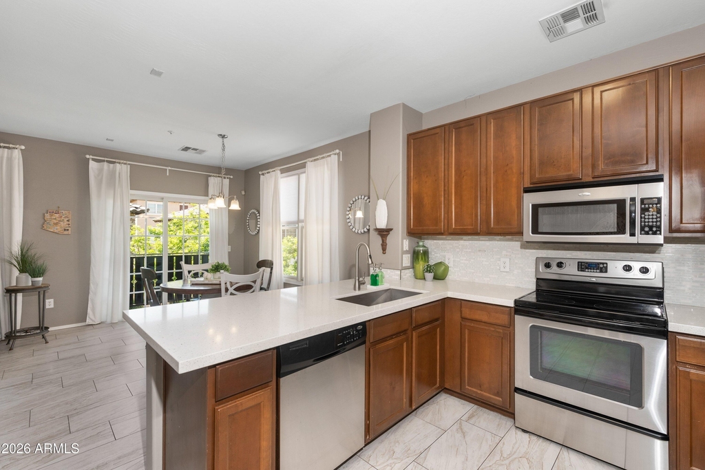 3647 E Horace Drive - Photo 33