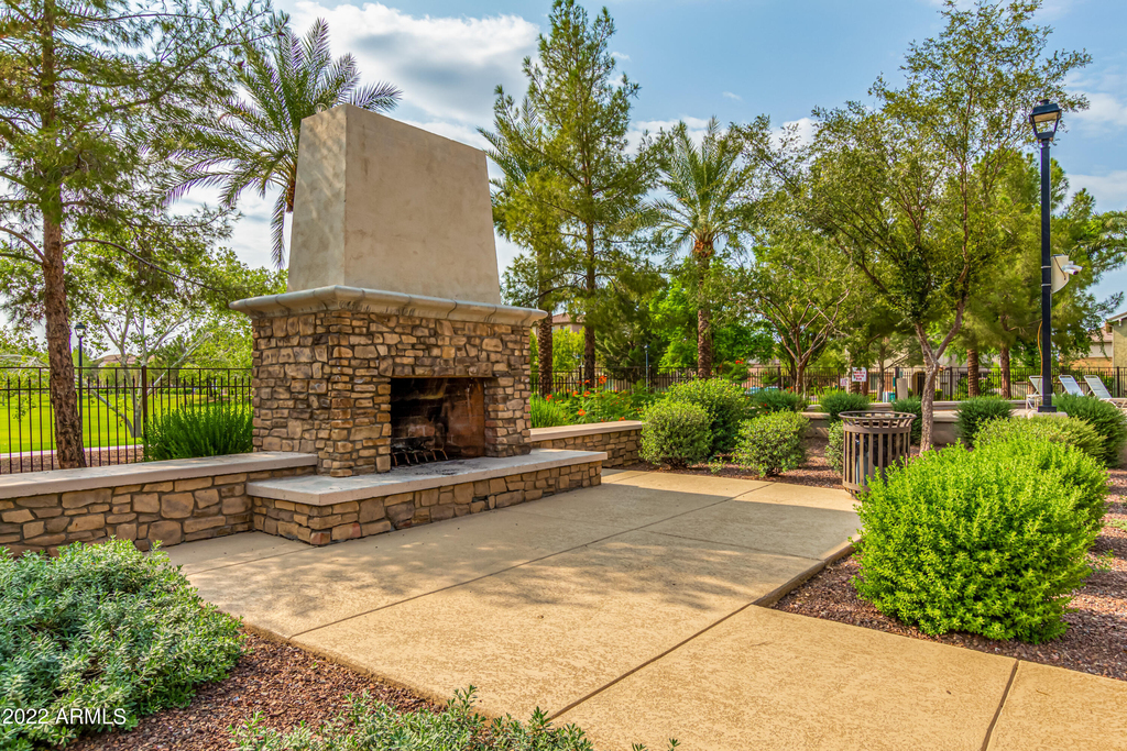 3647 E Horace Drive - Photo 8