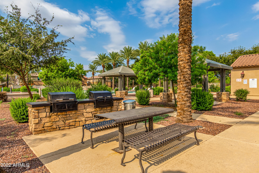 3647 E Horace Drive - Photo 7