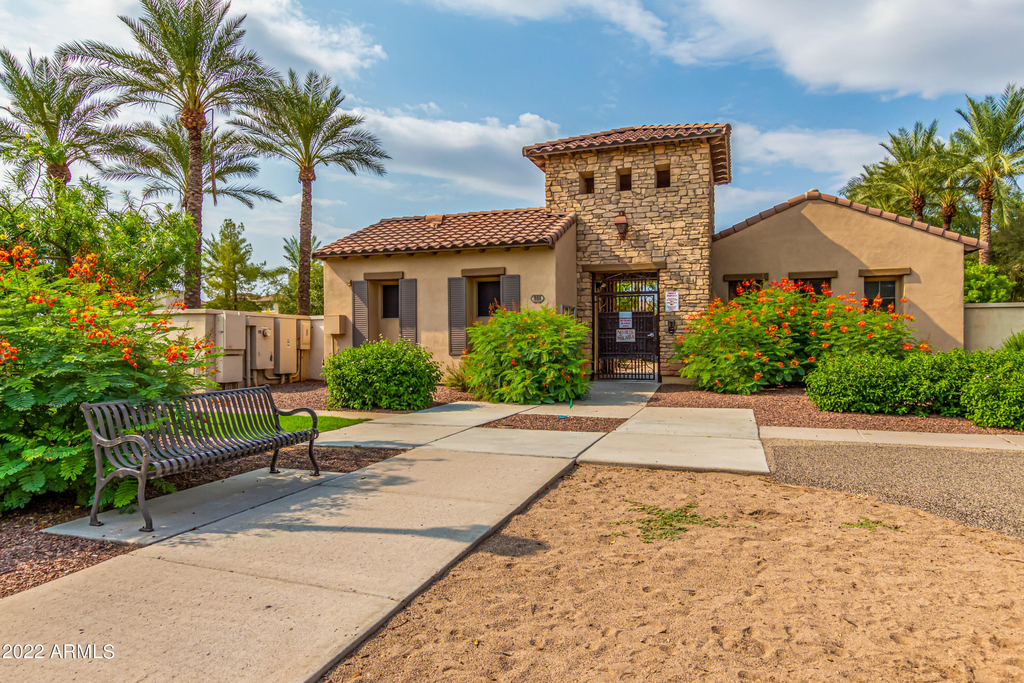 3647 E Horace Drive - Photo 9