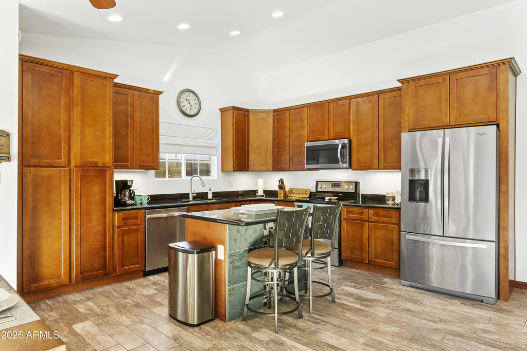 2707 E Louise Drive - Photo 3