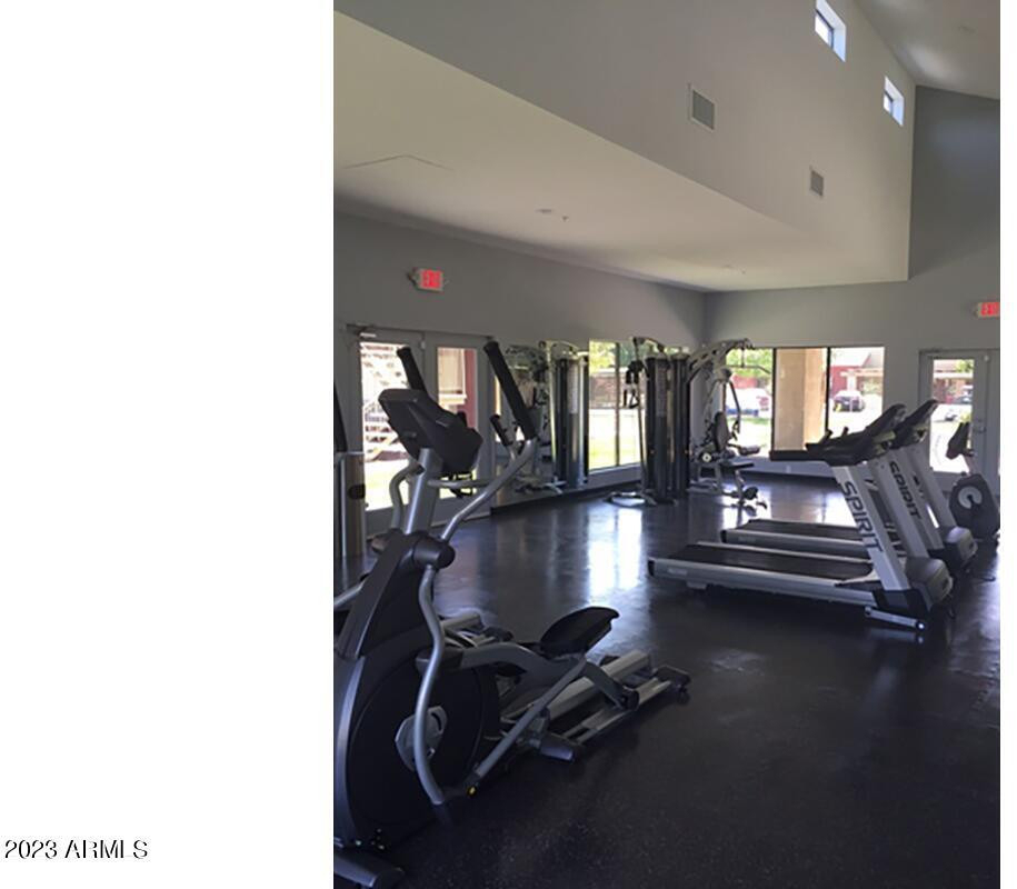 1522 E Southern Avenue - Photo 3