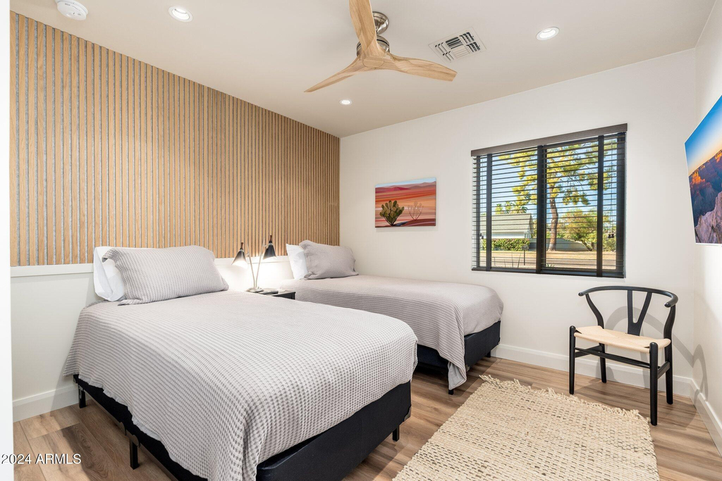 6025 E Charter Oak Road - Photo 33