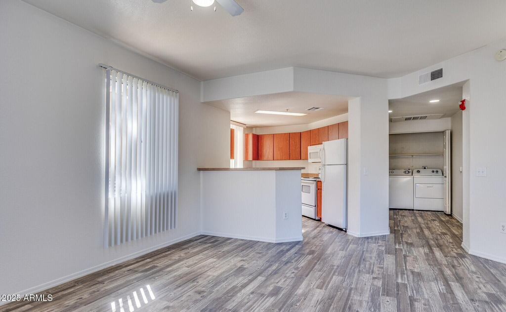 1737 N Central Avenue - Photo 1