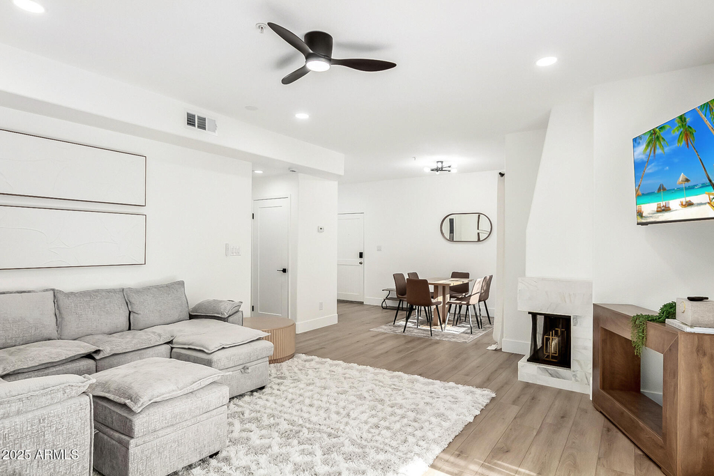 11333 N 92nd Street - Photo 3