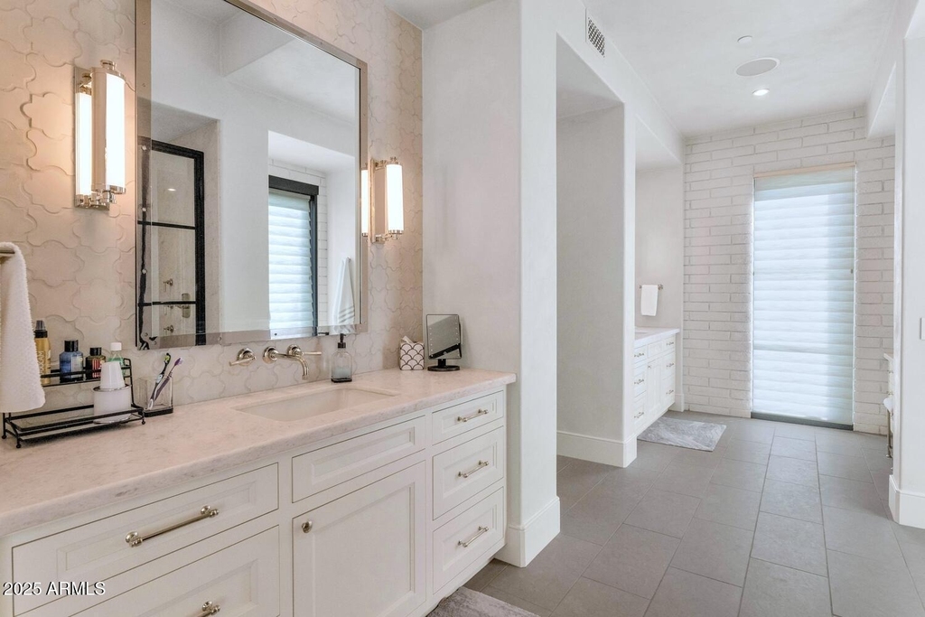 5353 E Sanna Street - Photo 20