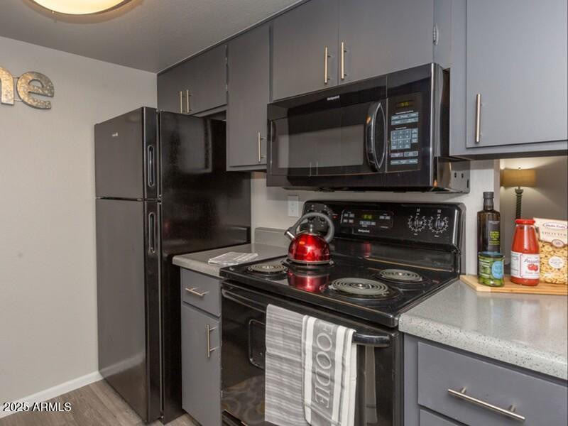 9415 N 99th Avenue - Photo 4
