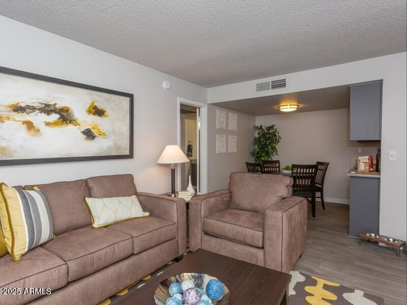 9415 N 99th Avenue - Photo 1