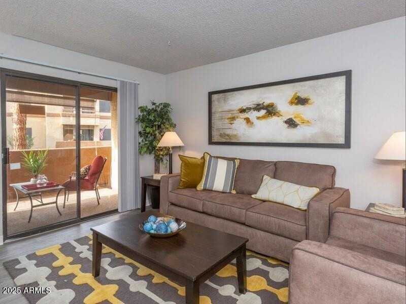 9415 N 99th Avenue - Photo 2
