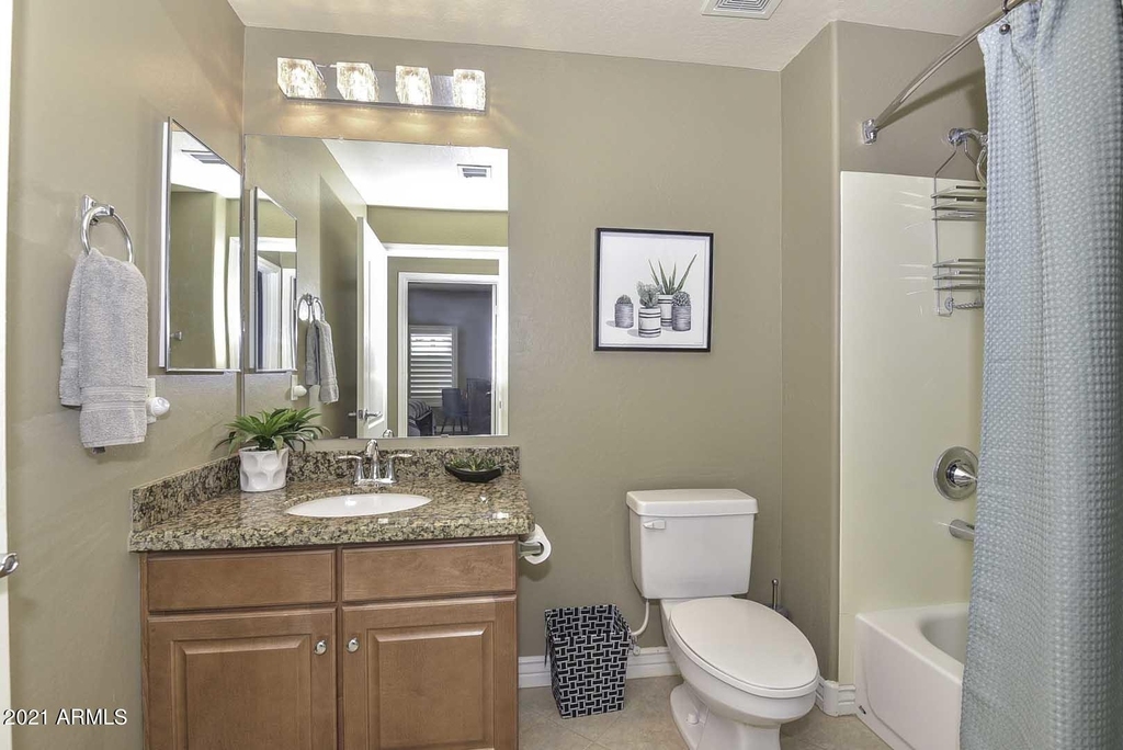 21320 N 56th Street - Photo 32