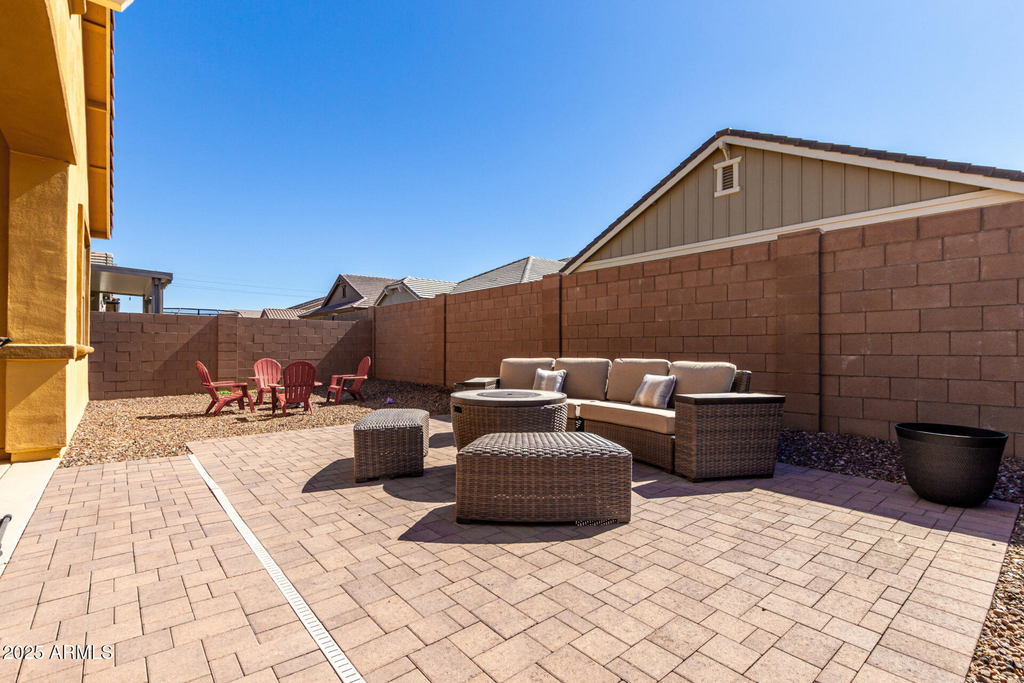 23129 E Carriage Way - Photo 41