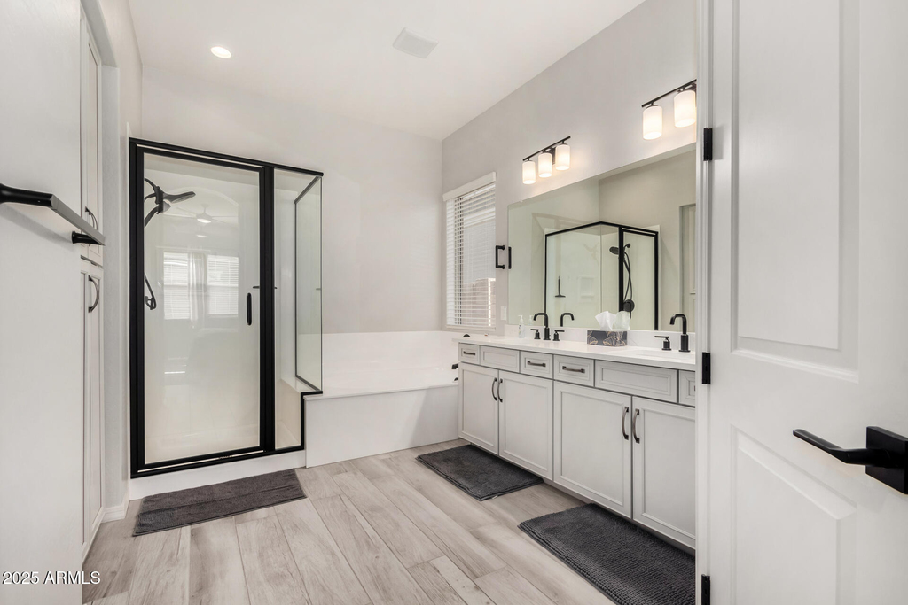 23129 E Carriage Way - Photo 21