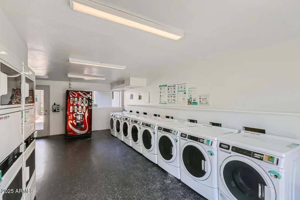 1645 E Thomas Road - Photo 34