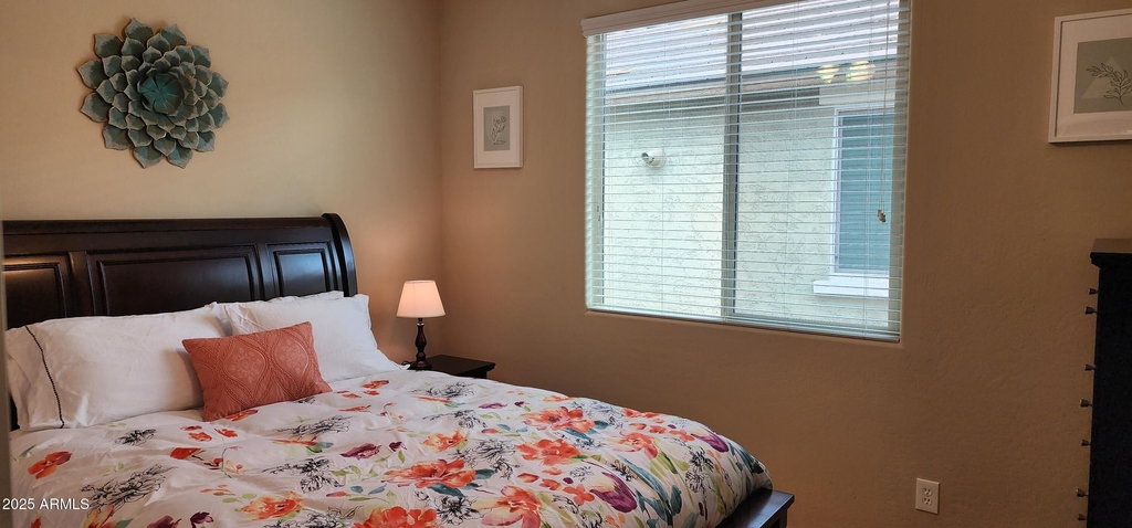 26195 W Via Del Sol Drive - Photo 14