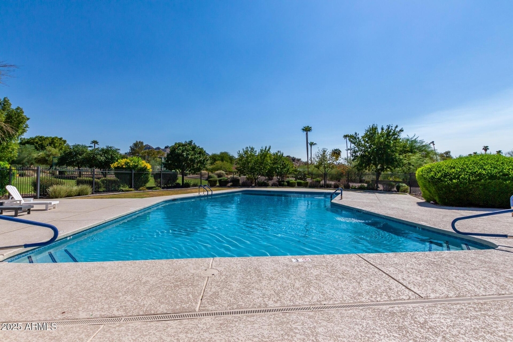 2909 E Las Rocas Drive - Photo 39