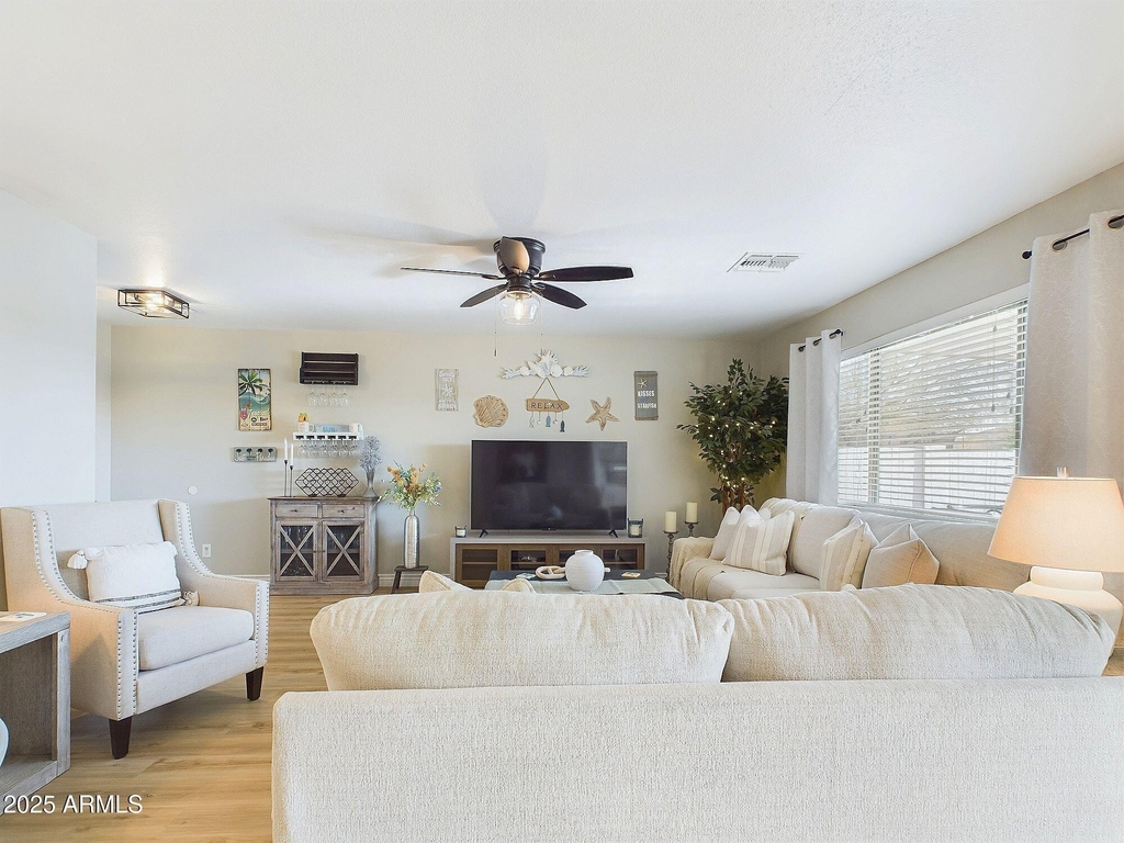 28580 N Dolomite Lane - Photo 7