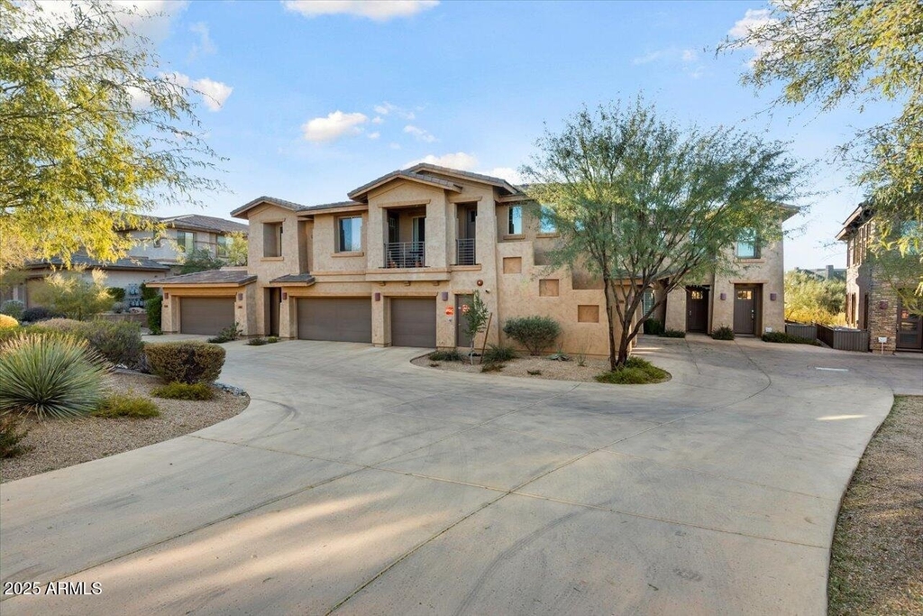 10260 E White Feather Lane - Photo 1