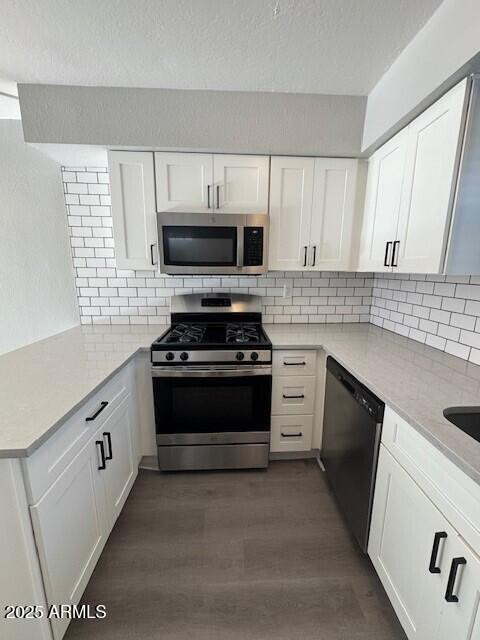 2250 W Glendale Avenue - Photo 1