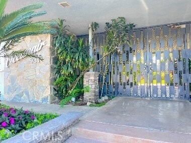 931 W 19th Street - Photo 24