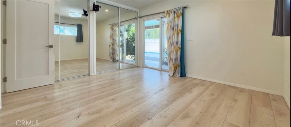 5921 Nw Fallbrook Avenue - Photo 8