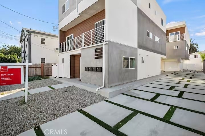 5637 Klump Avenue - Photo 27