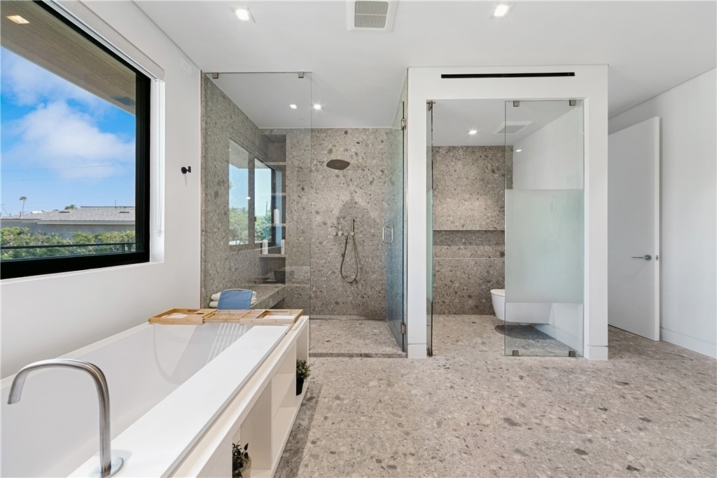 716 N Fuller - Photo 24
